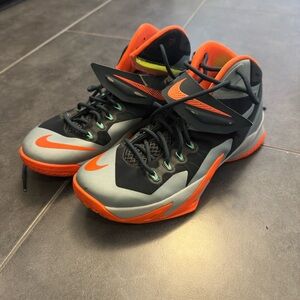 Nike LeBron Soldier 8 Silver and Orange